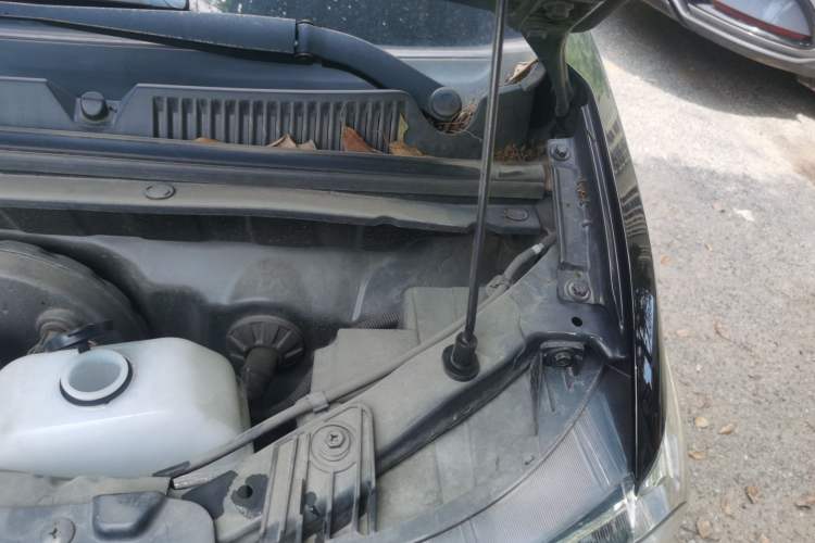 Used Wuling Hongguang MINIEV 2022 GAMEBOY 200km Gaming Edition with Lithium Iron Phosphate Engine Bay Left