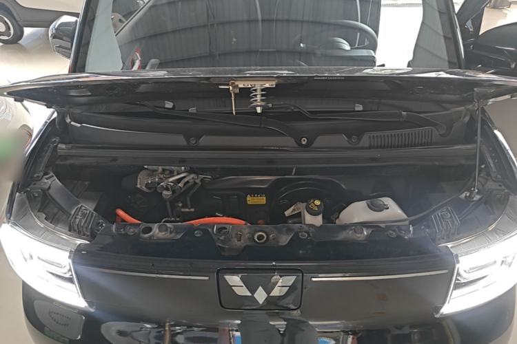 Used Wuling Hongguang MINIEV 2022 GAMEBOY 300km Enthusiast Model with Lithium Iron Phosphate Engine Bay