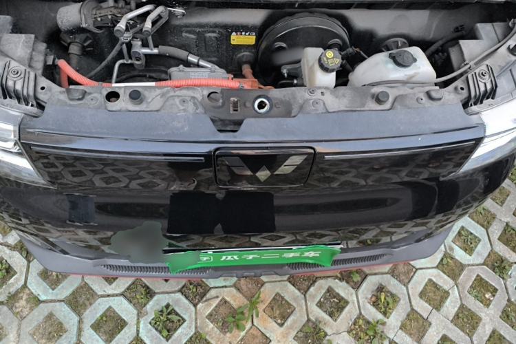 Used Wuling Hongguang MINIEV 2022 GAMEBOY 300km Enthusiast Model with Lithium Iron Phosphate Engine Bay