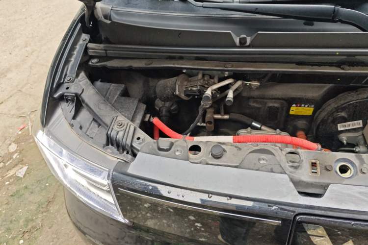 Used Wuling Hongguang MINIEV 2022 GAMEBOY 200km Gaming Edition with Lithium Iron Phosphate Engine Bay Right