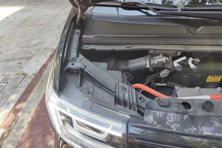 Used Wuling Hongguang MINIEV 2022 GAMEBOY 200km Gaming Edition with Lithium Iron Phosphate Engine Bay Right
