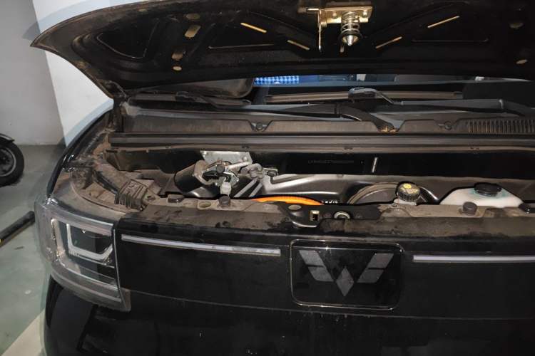 Used Wuling Hongguang MINIEV 2022 GAMEBOY 200km Gaming Edition with Lithium Iron Phosphate Engine Bay Right