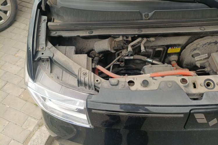 Used Wuling Hongguang MINIEV 2022 GAMEBOY 200km Gaming Edition with Lithium Iron Phosphate Engine Bay Right