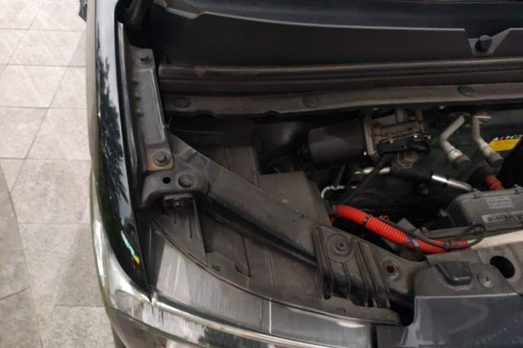 Used Wuling Hongguang MINIEV 2022 GAMEBOY 200km Gaming Edition with Lithium Iron Phosphate Engine Bay Right