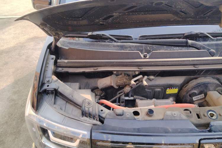 Used Wuling Hongguang MINIEV 2022 GAMEBOY 200km Gaming Edition with Lithium Iron Phosphate Engine Bay Right