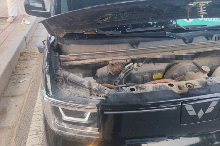 Used Wuling Hongguang MINIEV 2022 GAMEBOY 200km Gaming Edition with Lithium Iron Phosphate Engine Bay Right
