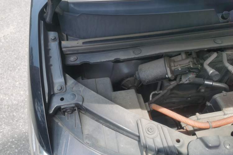 Used Wuling Hongguang MINIEV 2022 GAMEBOY 200km Gaming Edition with Lithium Iron Phosphate Engine Bay Right