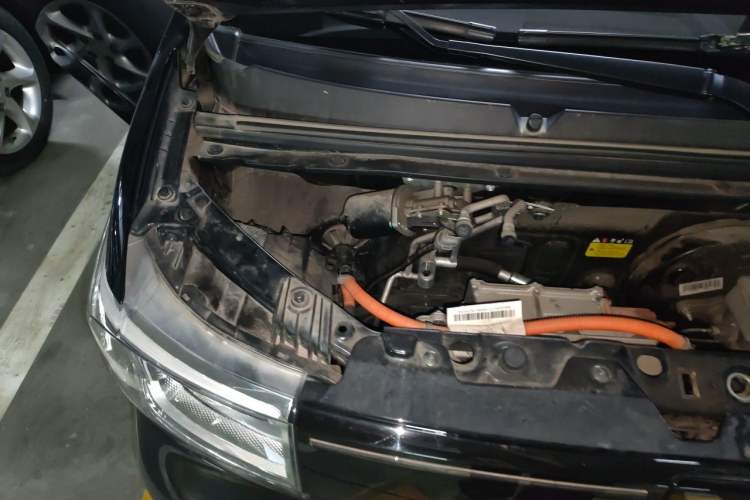 Used Wuling Hongguang MINIEV 2022 GAMEBOY 200km Play Edition with Lithium Iron Phosphate Engine Bay Right
