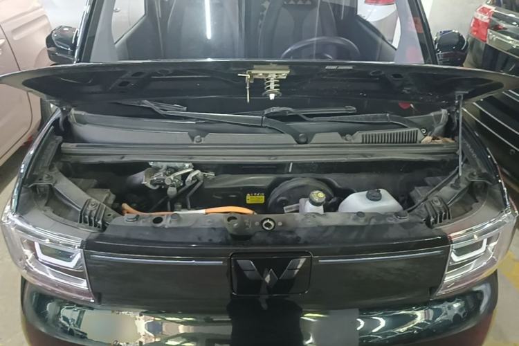 Used Wuling Hongguang MINIEV 2022 GAMEBOY 200km Gaming Edition with Lithium Iron Phosphate Engine Bay