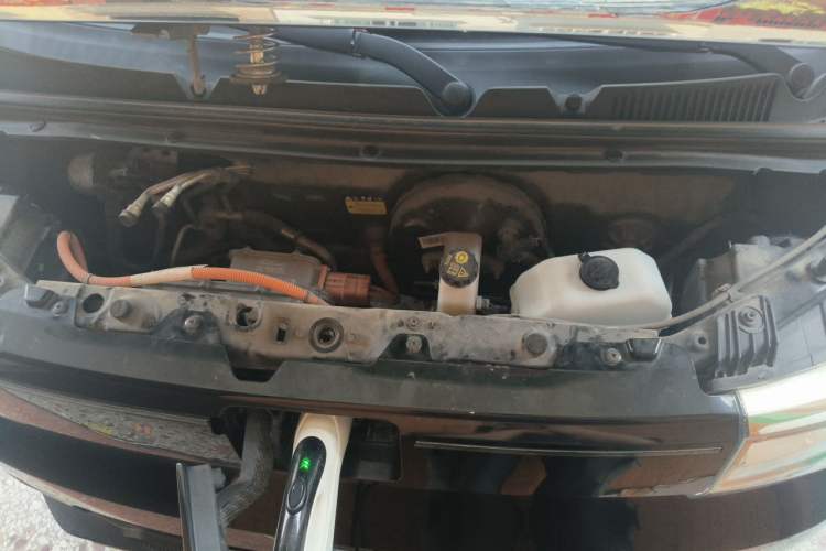 Used Wuling Hongguang MINIEV 2022 GAMEBOY 300km Play Edition Lithium Iron Phosphate Engine Bay