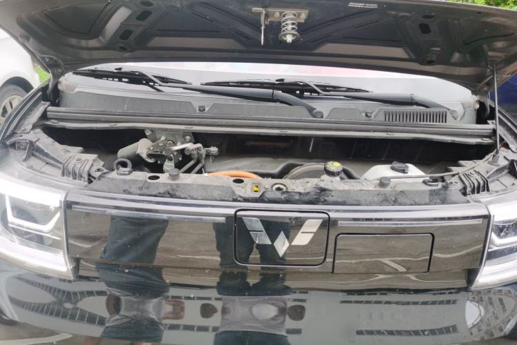 Used Wuling Hongguang MINIEV 2022 GAMEBOY 300km Enthusiast Model with Lithium Iron Phosphate Engine Bay