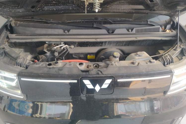 Used Wuling Hongguang MINIEV 2022 GAMEBOY 200km Gaming Edition with Lithium Iron Phosphate Engine Bay