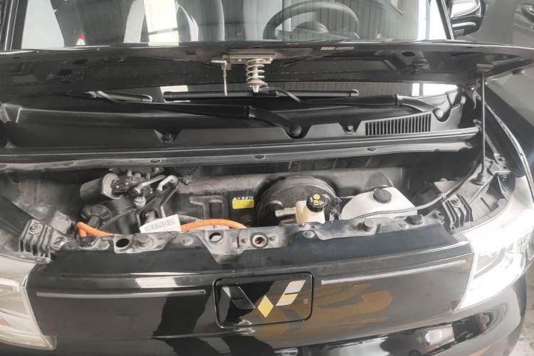 Used Wuling Hongguang MINIEV 2022 GAMEBOY 300km Play Edition Lithium Iron Phosphate Engine Bay