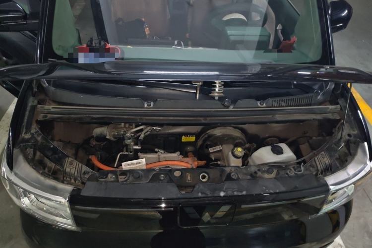 Used Wuling Hongguang MINIEV 2022 GAMEBOY 200km Play Edition with Lithium Iron Phosphate Engine Bay