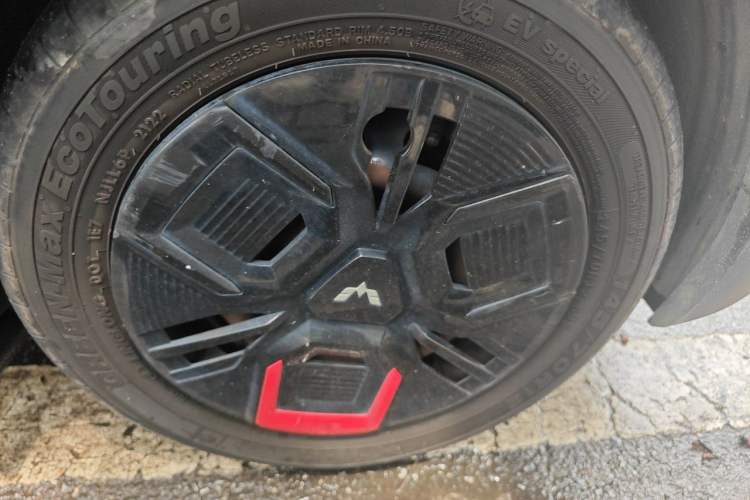 Used Wuling Hongguang MINIEV 2022 GAMEBOY 300km Enthusiast Model with Lithium Iron Phosphate Exterior 1