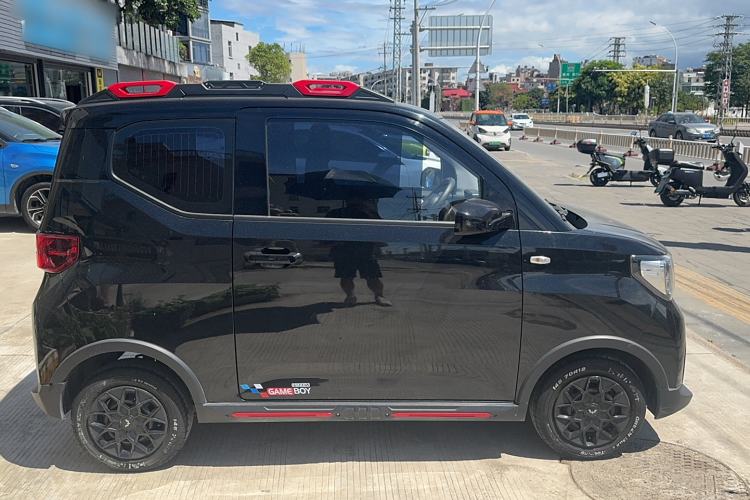Used Wuling Hongguang MINIEV 2022 GAMEBOY 200km Gaming Edition with Lithium Iron Phosphate Exterior 1
