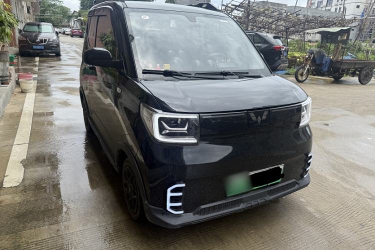 Used Wuling Hongguang MINIEV 2022 GAMEBOY 200km Gaming Edition with Lithium Iron Phosphate Exterior 1