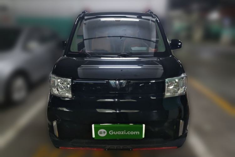 Used Wuling Hongguang MINIEV 2022 GAMEBOY 200km Play Edition with Lithium Iron Phosphate Exterior 1