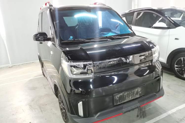 Used Wuling Hongguang MINIEV 2022 GAMEBOY 300km Enthusiast Model with Lithium Iron Phosphate Exterior 2