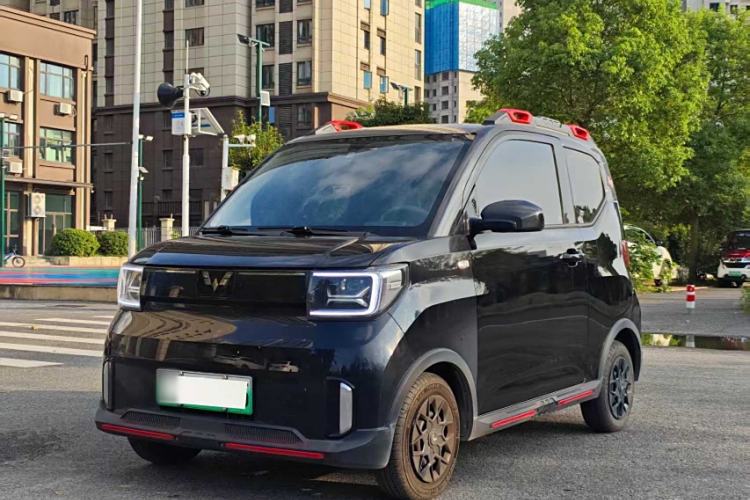 Used Wuling Hongguang MINIEV 2022 GAMEBOY 300km Enthusiast Model with Lithium Iron Phosphate Exterior 2