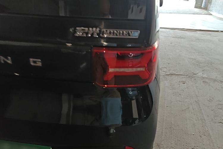 Used Wuling Hongguang MINIEV 2022 GAMEBOY 300km Enthusiast Model with Lithium Iron Phosphate Exterior 3