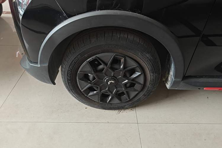 Used Wuling Hongguang MINIEV 2022 GAMEBOY 200km Gaming Edition with Lithium Iron Phosphate Exterior 4
