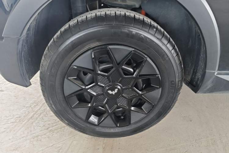 Used Wuling Hongguang MINIEV 2022 GAMEBOY 200km Gaming Edition with Lithium Iron Phosphate Exterior 5