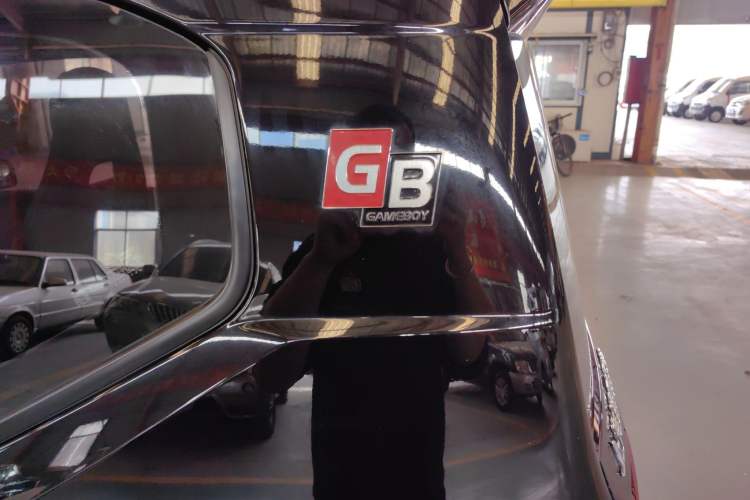 Used Wuling Hongguang MINIEV 2022 GAMEBOY 200km Gaming Edition with Lithium Iron Phosphate Exterior 6
