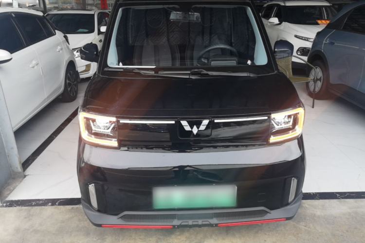 Used Wuling Hongguang MINIEV 2022 GAMEBOY 300km Enthusiast Model with Lithium Iron Phosphate Front