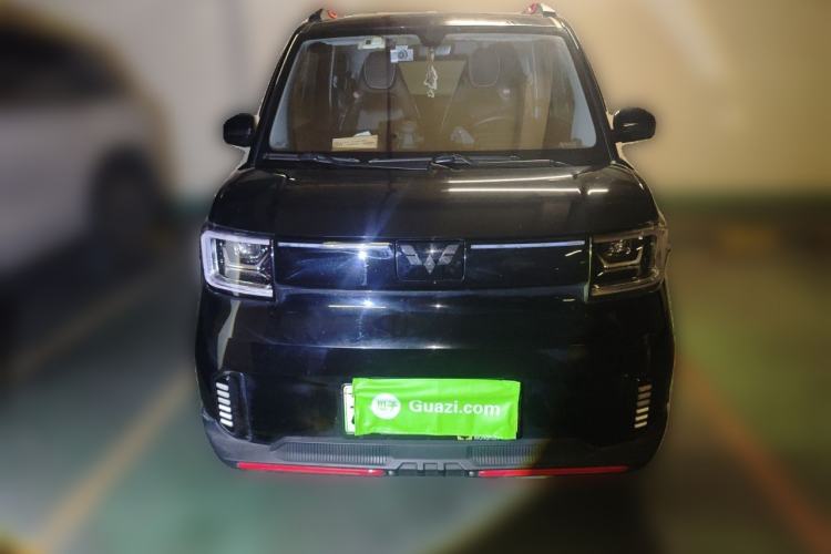 Used Wuling Hongguang MINIEV 2022 GAMEBOY 300km Enthusiast Model with Lithium Iron Phosphate Front