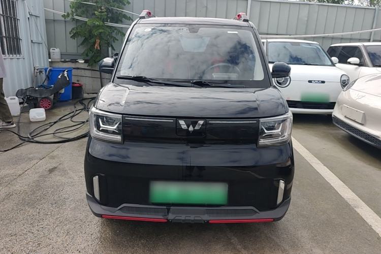 Used Wuling Hongguang MINIEV 2022 GAMEBOY 200km Gaming Edition with Lithium Iron Phosphate Front