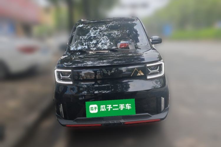Used Wuling Hongguang MINIEV 2022 GAMEBOY 300km Enthusiast Model with Lithium Iron Phosphate Front