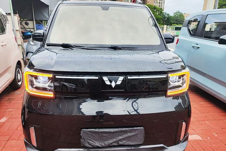 Used Wuling Hongguang MINIEV 2022 GAMEBOY 200km Gaming Edition with Lithium Iron Phosphate Front