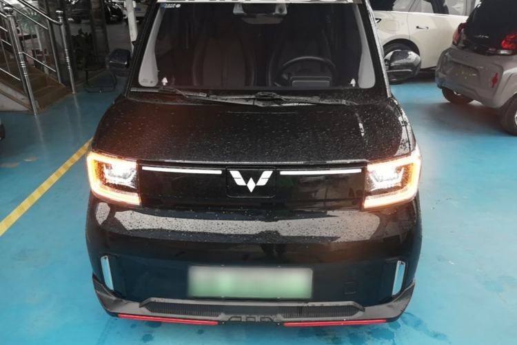 Used Wuling Hongguang MINIEV 2022 GAMEBOY 300km Enthusiast Model with Lithium Iron Phosphate Front