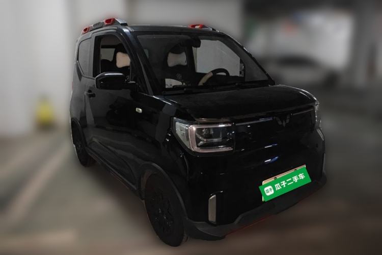 Used Wuling Hongguang MINIEV 2022 GAMEBOY 200km Gaming Edition with Lithium Iron Phosphate Front Right 45 Deg