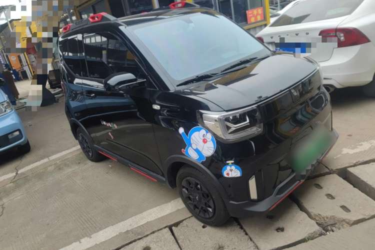 Used Wuling Hongguang MINIEV 2022 GAMEBOY 200km Gaming Edition with Lithium Iron Phosphate Front Right 45 Deg