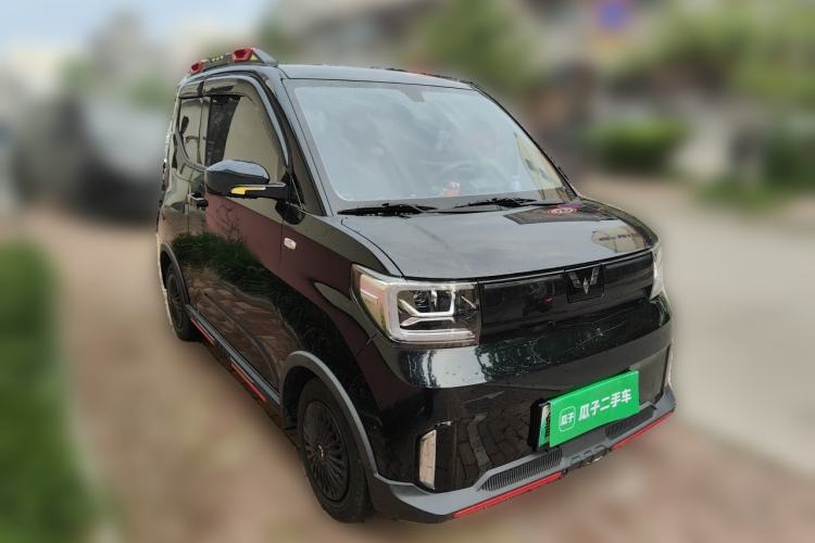 Used Wuling Hongguang MINIEV 2022 GAMEBOY 300km Urban Wind-Chasing Limited Edition Front Right 45 Deg