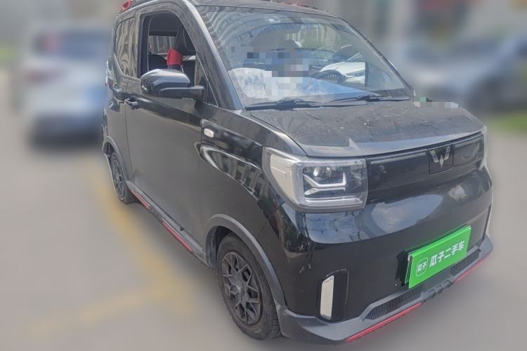 Used Wuling Hongguang MINIEV 2022 GAMEBOY 200km Gaming Edition with Lithium Iron Phosphate Front Right 45 Deg
