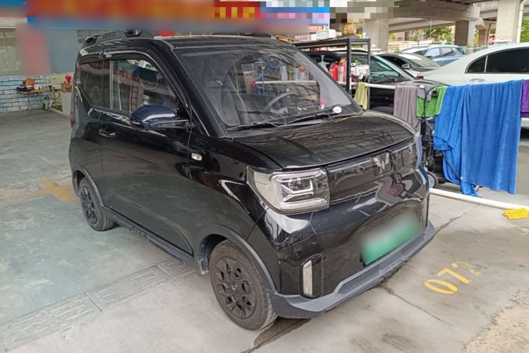 Used Wuling Hongguang MINIEV 2022 GAMEBOY 200km Play Edition with Lithium Iron Phosphate Front Right 45 Deg