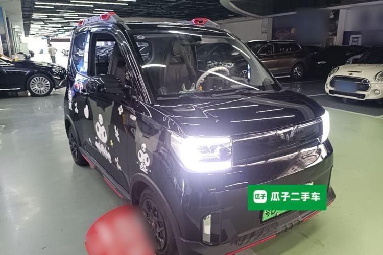Used Wuling Hongguang MINIEV 2022 GAMEBOY 200km Gaming Edition with Lithium Iron Phosphate Front Right 45 Deg