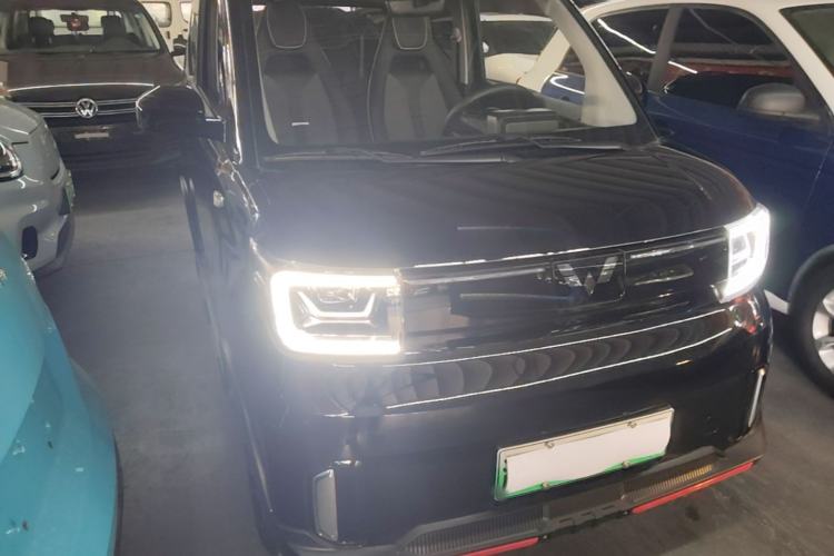 Used Wuling Hongguang MINIEV 2022 GAMEBOY 200km Gaming Edition with Lithium Iron Phosphate Front Right 45 Deg