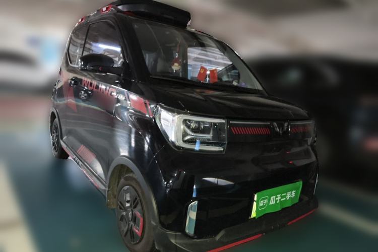 Used Wuling Hongguang MINIEV 2022 GAMEBOY 300km Enthusiast Model with Lithium Iron Phosphate Front Right 45 Deg
