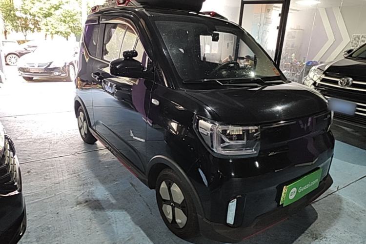 Used Wuling Hongguang MINIEV 2022 GAMEBOY 200km Gaming Edition with Lithium Iron Phosphate Front Right 45 Deg