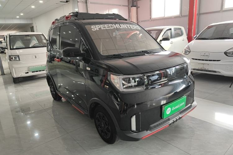 Used Wuling Hongguang MINIEV 2022 GAMEBOY 200km Gaming Edition with Lithium Iron Phosphate Front Right 45 Deg