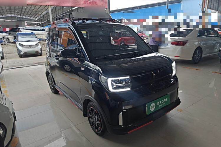Used Wuling Hongguang MINIEV 2022 GAMEBOY 300km Enthusiast Model with Lithium Iron Phosphate Front Right 45 Deg