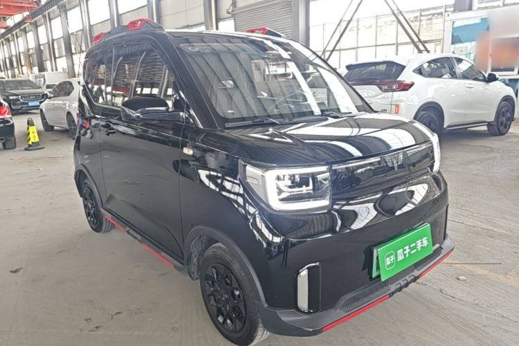 Used Wuling Hongguang MINIEV 2022 GAMEBOY 200km Gaming Edition with Lithium Iron Phosphate Front Right 45 Deg