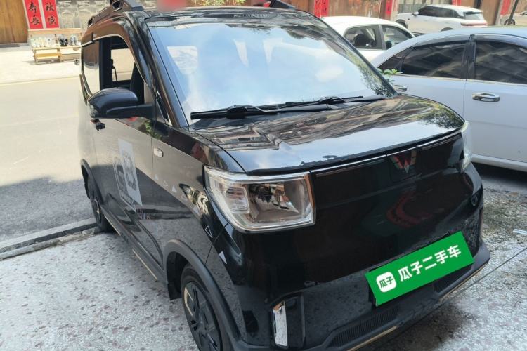 Used Wuling Hongguang MINIEV 2022 GAMEBOY 300km Play Edition Lithium Iron Phosphate Front Right 45 Deg
