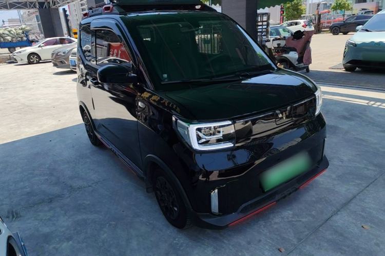 Used Wuling Hongguang MINIEV 2022 GAMEBOY 200km Play Edition with Lithium Iron Phosphate Front Right 45 Deg