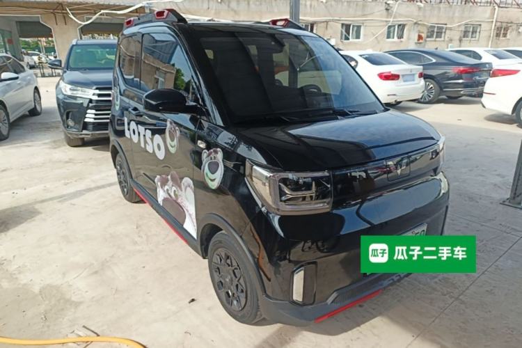 Used Wuling Hongguang MINIEV 2022 GAMEBOY 200km Gaming Edition with Lithium Iron Phosphate Front Right 45 Deg
