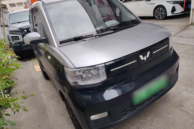 Used Wuling Hongguang MINIEV 2022 Easy Version Lithium Iron Phosphate Front Right 45 Deg